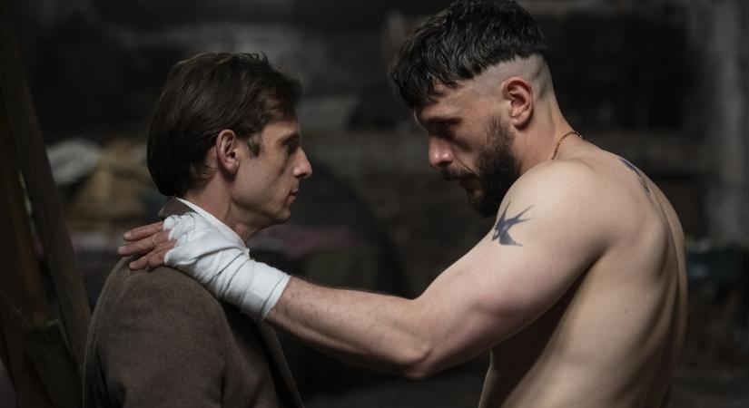 Csontig hatoló testvérdrámával taglózott le minket a Szarvasbébi alkotója