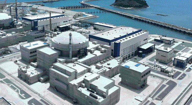 Elindult Kína új atomóriása: évi 9 milliárd kWh áramot ad a régiónak