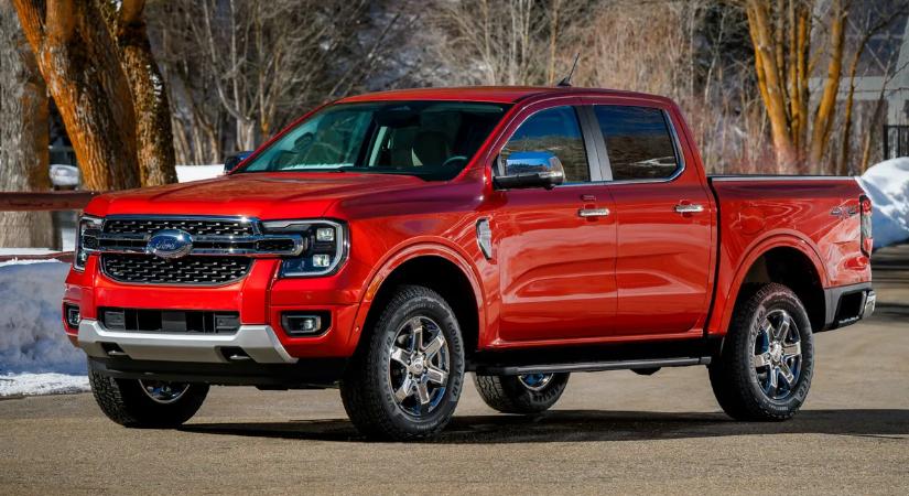 Frissíti a napellenzőt a Ford, hogy ne okozzon tüzet