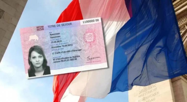 Betörtek a franciák személyi- és útlevélügyes rendszerébe