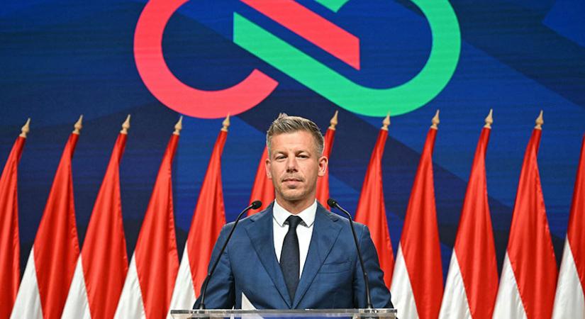 A Kreml kivár, Magyar Péter óvatos