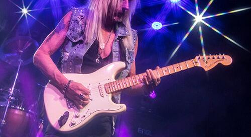 Johnny Gioeli bevette a Dürert - Axel Rudi Pell koncerten jártunk