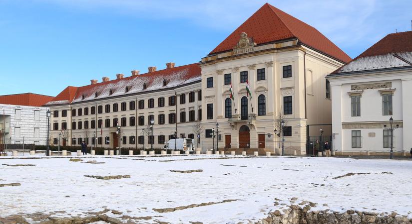 Mi legyen a Karmelita kolostor sorsa Orbánék után?