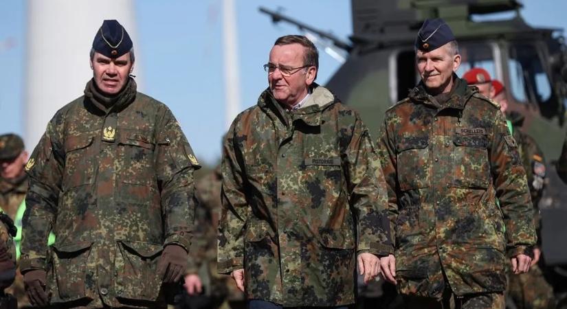 Riasztó válságban van a német hadsereg, egyre közelebb kerülhet a sorkötelezettség