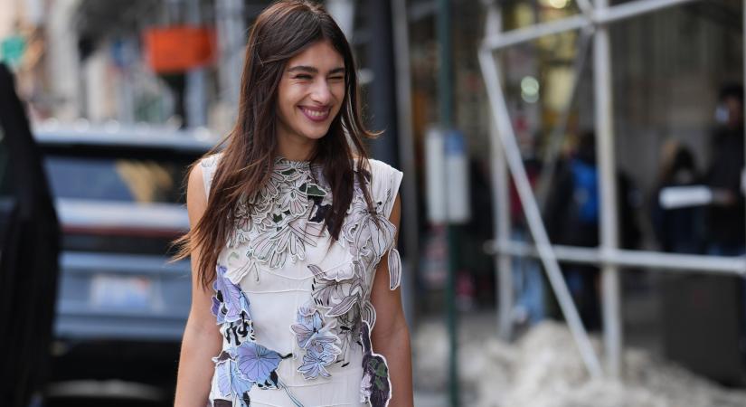 Soha nem megy ki a divatból: Így hordd a virágmintát 2026-ban!