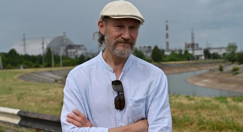 Túlélte a csernobili poklot – most a háború elől menekül