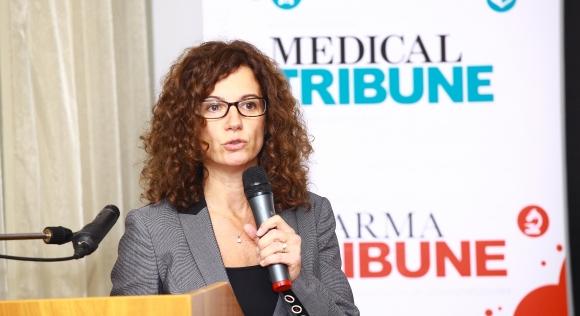 Hónapokra lerohadó CT, drága központosítás, fentről érkező parancsok