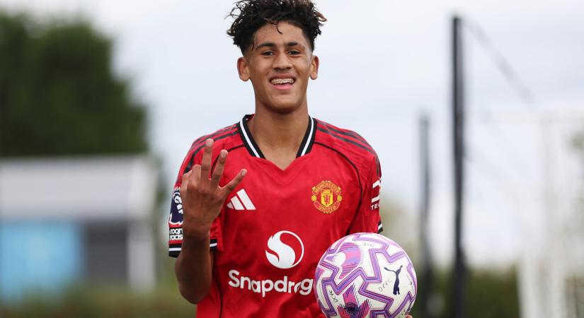 15 éves csodagyerek edz az MU-sztárjaival – JJ Gabriel már most lenyűgözte a rutinos játékosokat