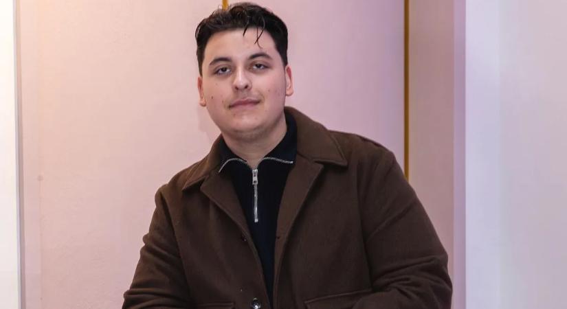 Kökény Lali: „Tudtam, hogy nem lesz könnyű” – kilépne apja árnyékából az énekes