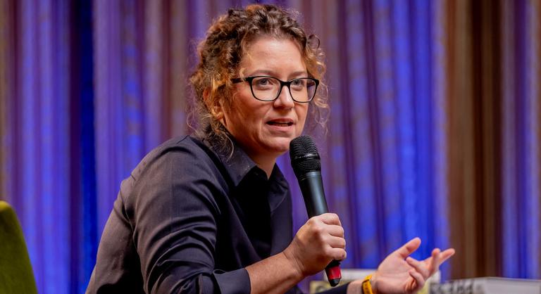 Visszatérhet a közmédia két korábbi meghatározó arca, de lennének feltételeik