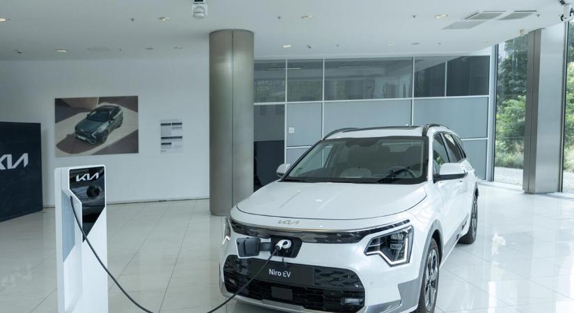 Új chipekkel növelik az elektromos autók hatótávolságát