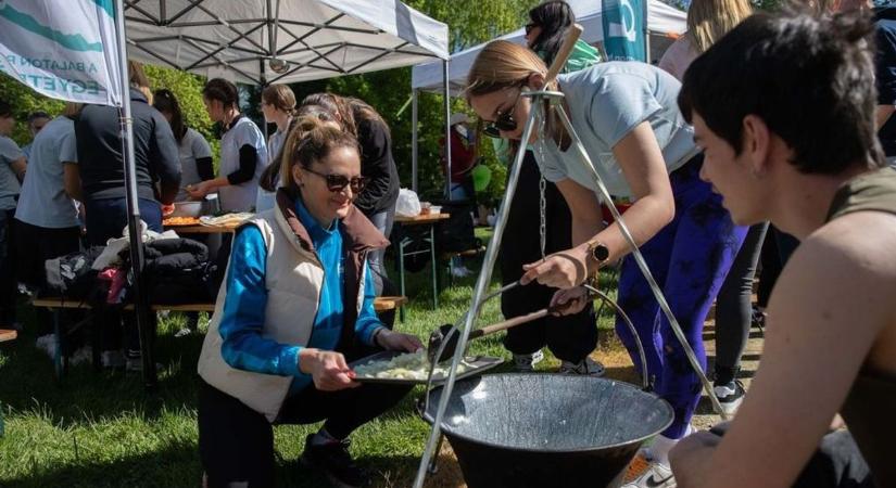 Családi nappal és jótékonysági főzőversennyel várják a veszprémieket a völgyben