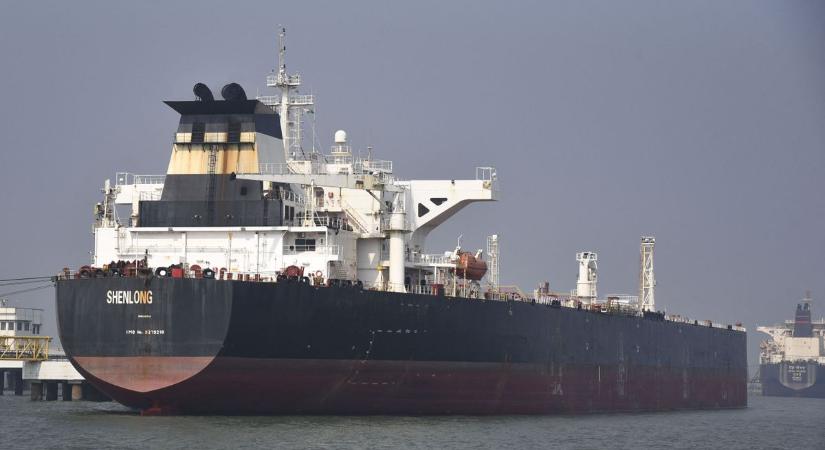 Megnyílhat egy folyosó Hormuz miatt, de nem az olaj miatt: tízezrek élete a tét, elkezdhetik kimenteni az embereket – már nem bírják sokáig, azonnali segítség kell