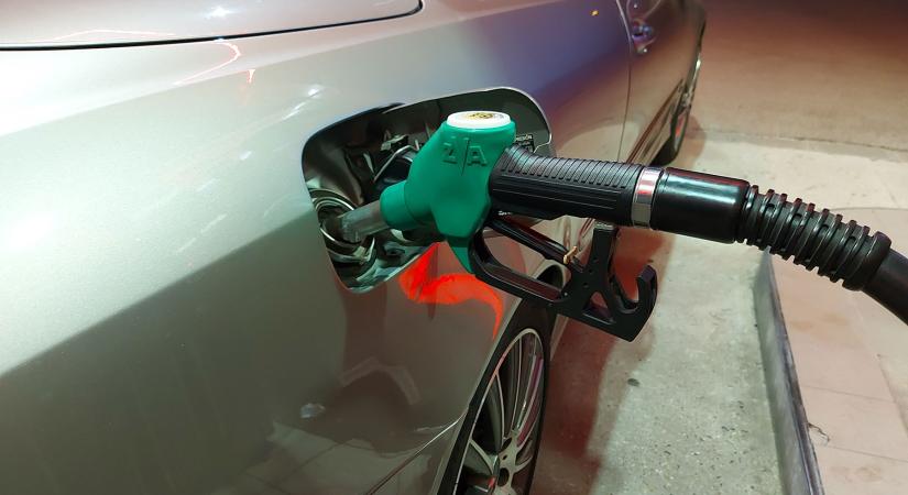 Vége a jó világnak, újabb áremelés jön a kutakon