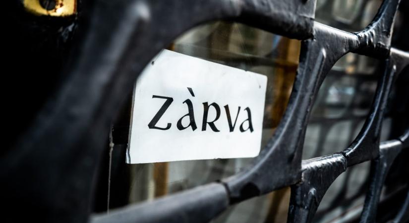 Így lesznek nyitva a boltok a május 1-jei hosszú hétvégén