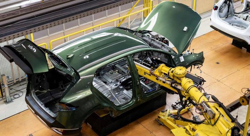 Kia-vezér: a kínai nyomulás komoly árcsökkenést hozhat Európában