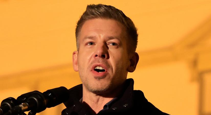 Ilyen hamar itt a rendkívüli fordulat. Magyar Péter nem hagyja annyiban