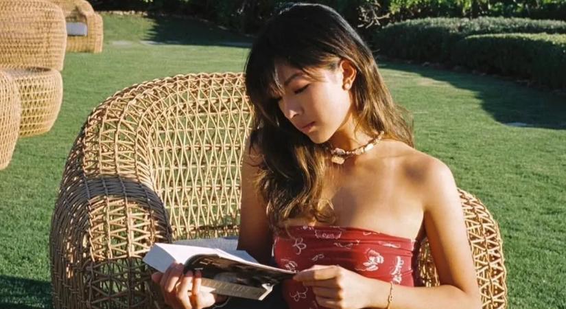 Az F1-sztár szuperszexi menyasszonya mindenkit elbűvöl – galéria