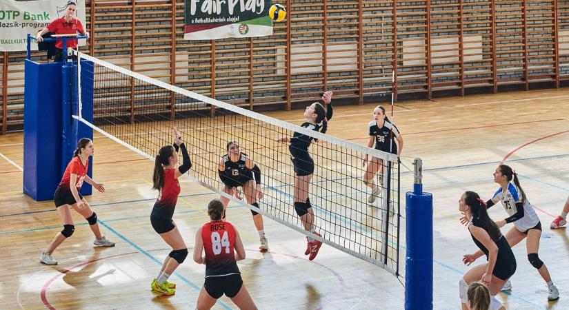 Röplabda: a KASI junior és gyermekcsapata sem jutott be a döntőbe