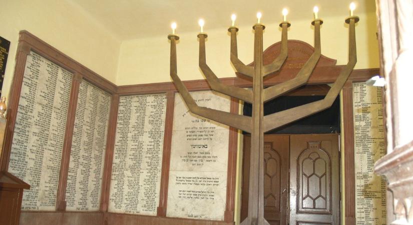 Eltűnt közösségek nyomában