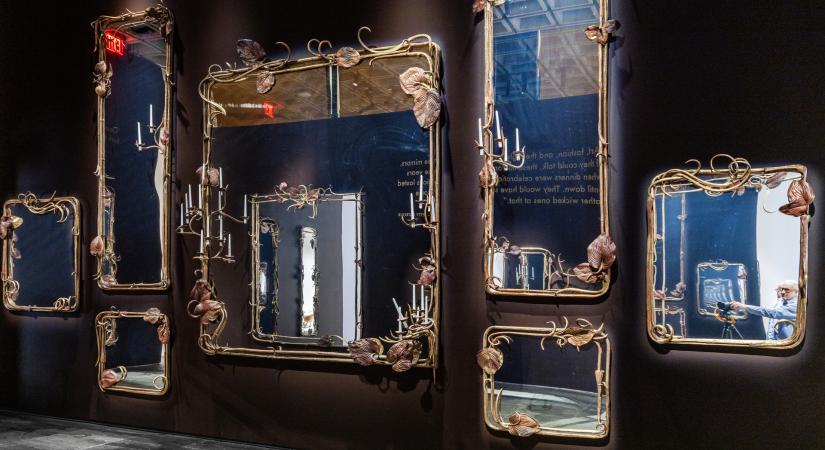 Új aukciós rekord a design kategóriában, elkeltek a Titanic-ereklyék – Ez történt a napokban a műkincspiacon