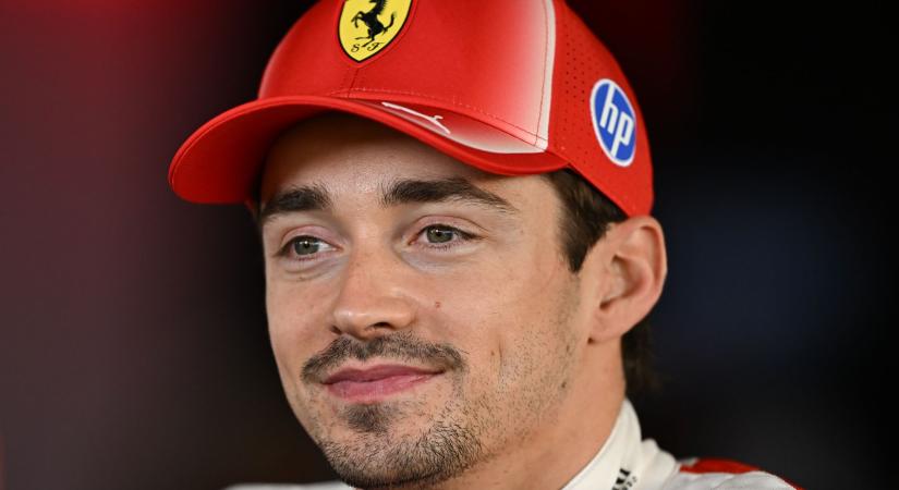 Az őrülten sármos Forma1-es pilóta, Charles Leclerc új szerepkörben mutatta meg magát