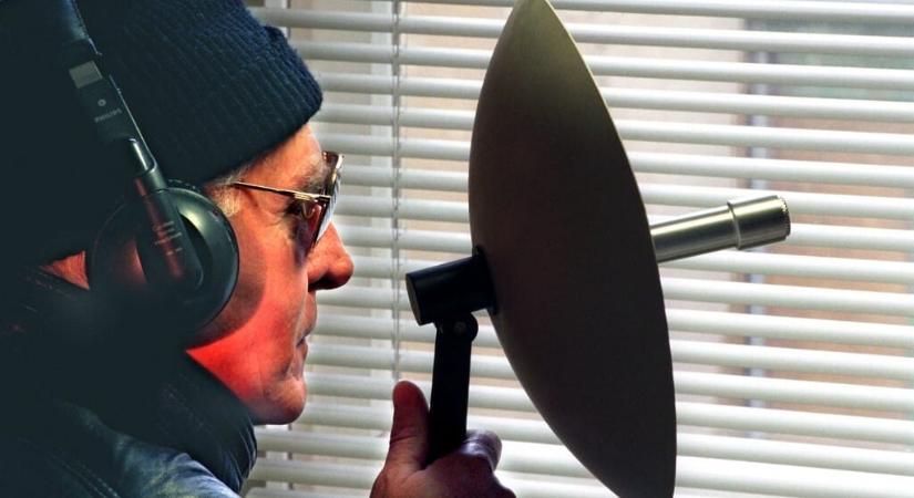 Titkos kémprogrammal hallgatózhat az olasz hatóság, de elég amatőrnek tűnik