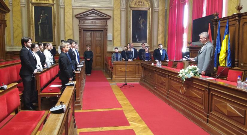 Nyolc év után ismét megalakult a Hódmezővásárhelyi Ifjúsági Önkormányzat