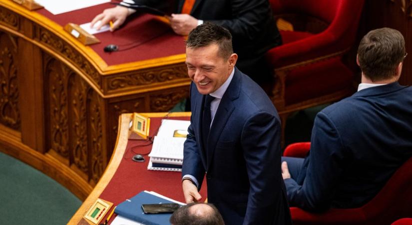 Balásy cégei 3 milliárdos keretösszegű megbízást húztak be a választás előtt a Honvédelmi Minisztériumtól