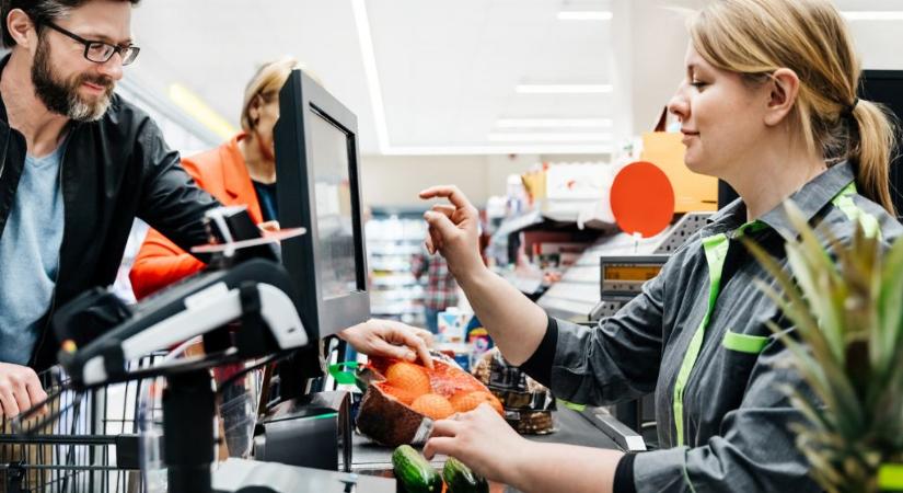 A pszichológia szerint ez az oka annak, hogy sokan inkább a pénztárost választják az önkiszolgáló kassza helyett