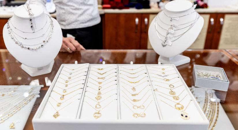 Utánajártunk: ez a két dolog a legnépszerűbb ballagási ajándék idén