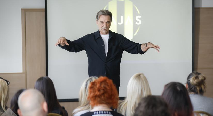 A trend és a személyiség a jó frizura alapja