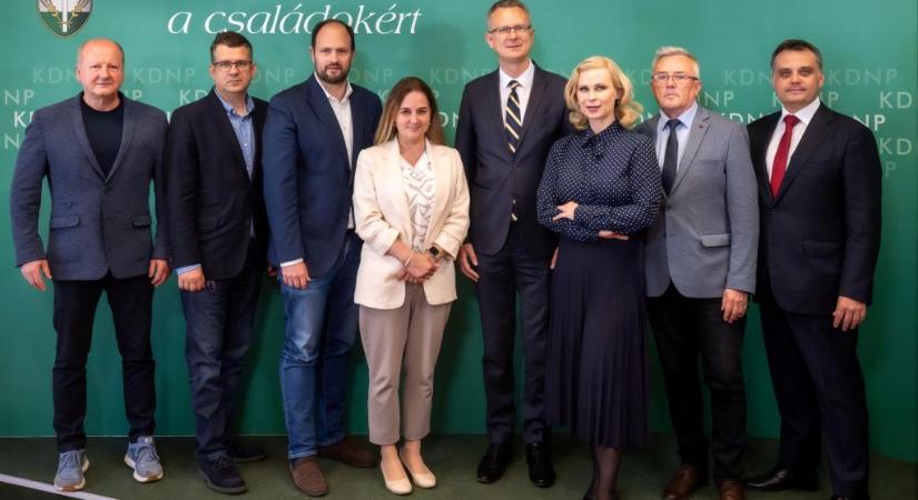 Megalakult a KDNP parlamenti frakciója, itt a hivatalos névsor