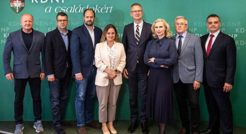 Kiderült, kik lesznek a megfogyatkozott KDNP-frakció tagjai