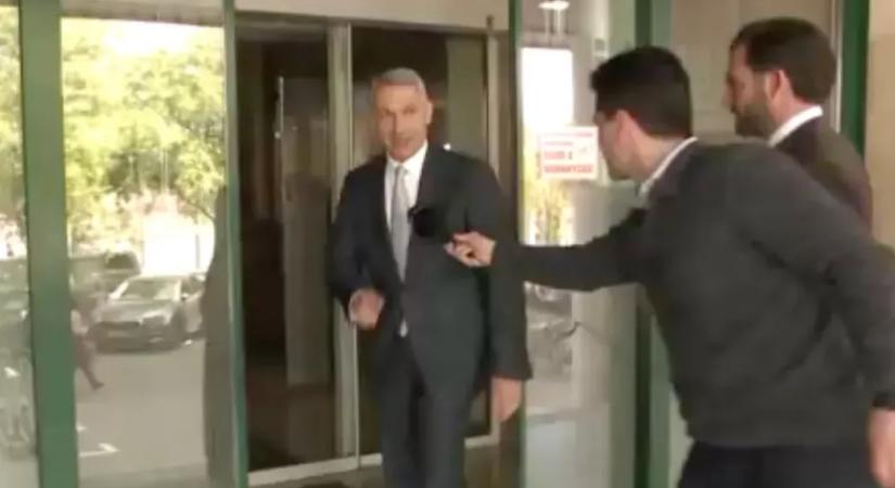 Lázár nem hívja ki Orbánt, mert szerinte Orbán marad a Fidesz elnöke