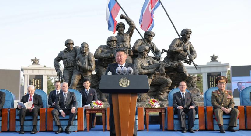 Kim Dzsongun emlékművet avatott az Ukrajnában elesett észak-koreai katonáknak és ismét kiállt Oroszország mellett