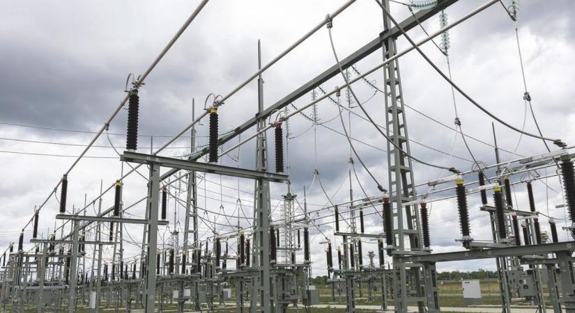 Hatalmas távvezeték épülhet Debrecen határában, ez sok lakosnak lehet jó hír