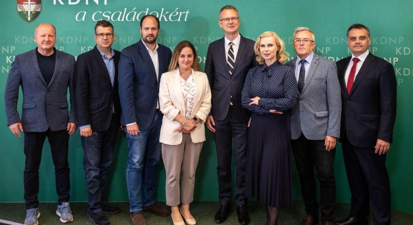 A lista 84. helyéről került a KDNP-frakcióba Orbán Viktor DPK-koordinátora