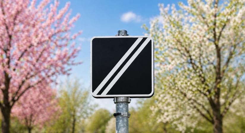 Rejtélyes fekete tábla Európa útjain: kevesen tudják, mit jelent