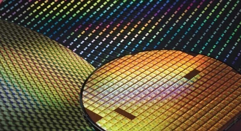 Belehúz a kapacitásbővítésbe a TSMC