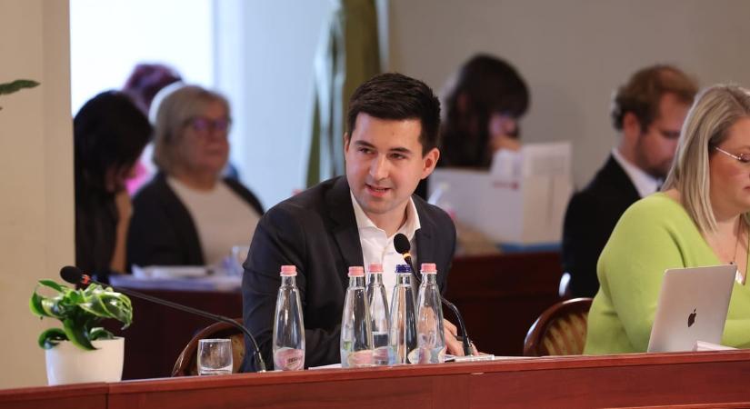 Intellektuális problémák és véleményhegemónia – a Fidelitas vezető politikusa kritizálta a politikusképző ifjúsági szervezet működését