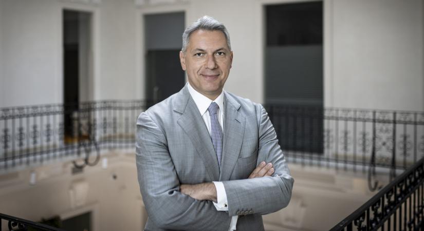 Két hét csend után először szólalt meg Lázár János