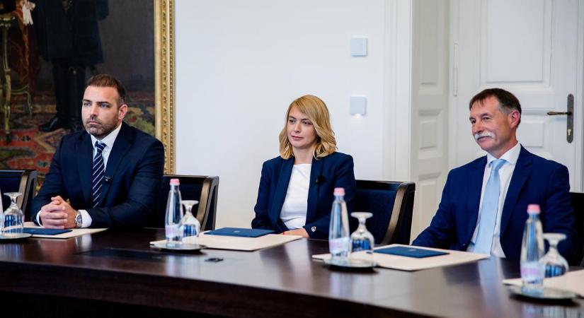 Átvették mandátumukat Debrecen országgyűlési képviselői