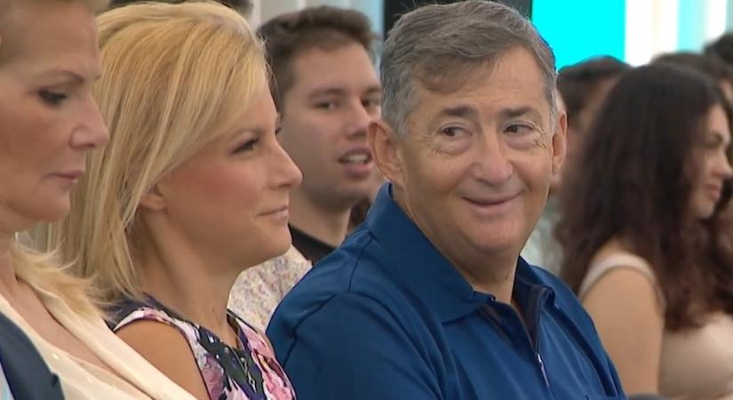 Magyar Péter levelet kapott Mészáros Lőrinctől – vagy Várkonyi Andreától – miszerint a TV2 nem eladó