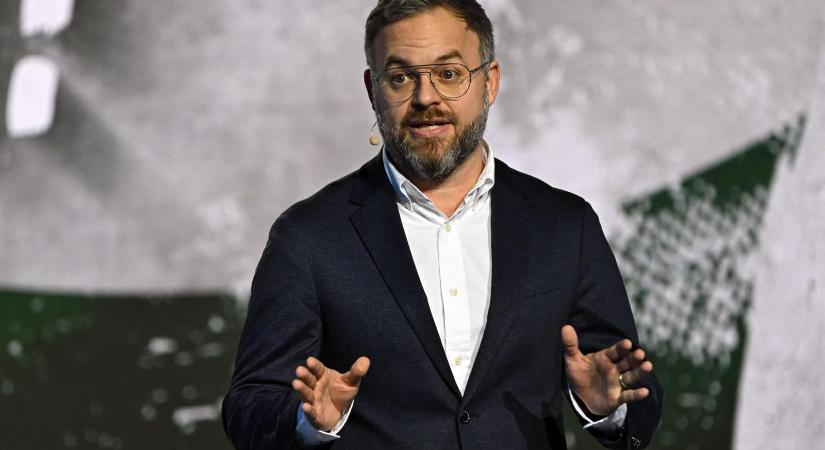 Orbán Balázs tudásával és tapasztalatával a Fidesz erős nemzetközi kapcsolatrendszerét tervezi építeni EP-képviselőként