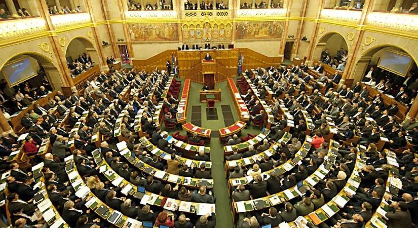 Hegedűs Barbara és Takács Péter is tagja lesz az új Országgyűlésnek