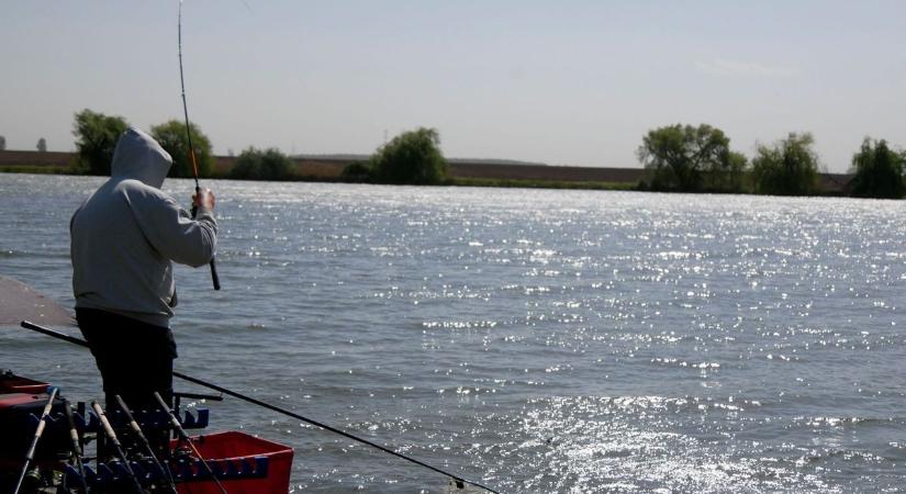 Az ország legjobb horgászai mérkőztek meg Debrecenben, elképesztő, mekkorákat akasztottak – fotókkal!