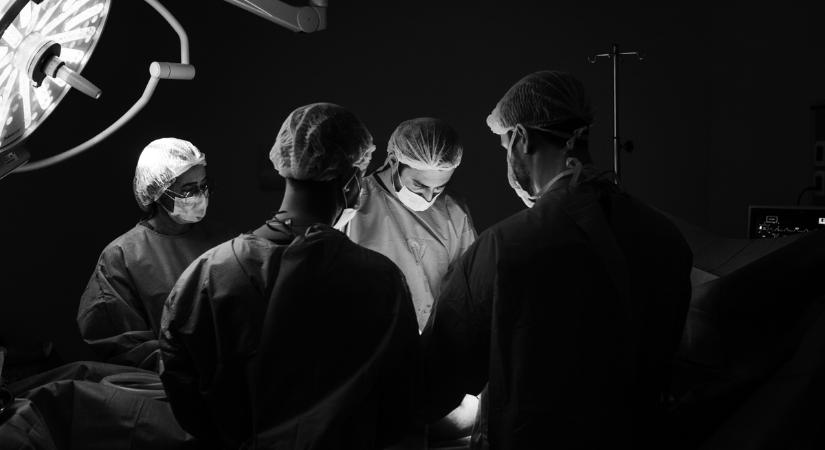 Tragikus véget ért a zsírleszívás: Életét vesztette egy kétgyermekes édesanya