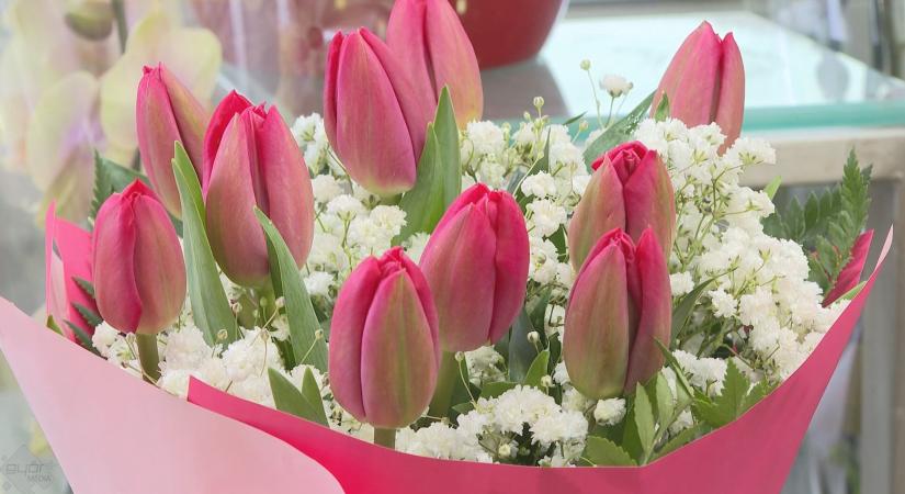 Ezek lesznek a ballagás virágai