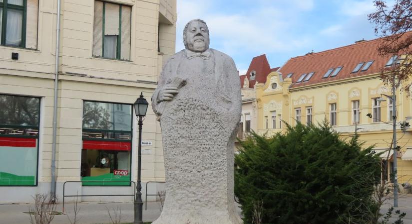 Csütörtökön a Rapcsák szobor eltávolítása lesz a téma Hódmezővásárhelyen